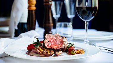 Fairbanks Steakhouse Steaks Seafood Hollywood Tunica